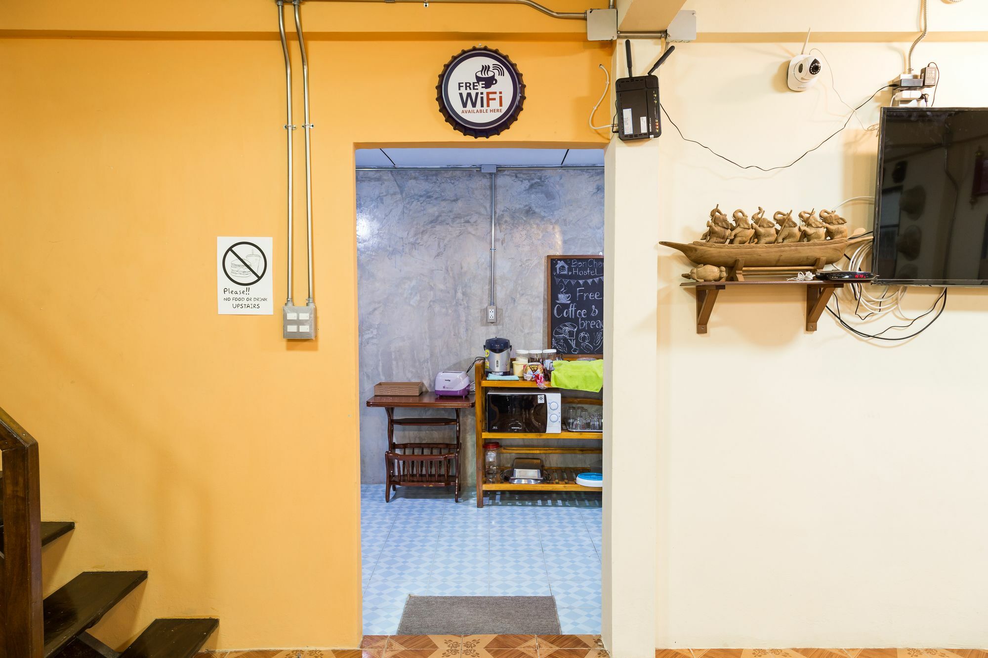 Banchan Hostel Аюттхая Экстерьер фото